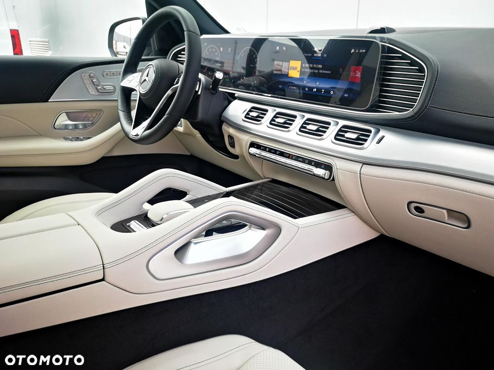 Mercedes-Benz GLE - 17