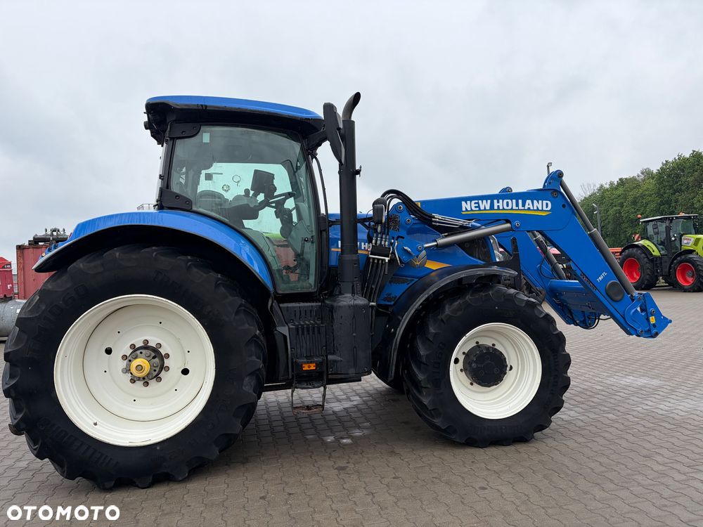 New Holland - 14