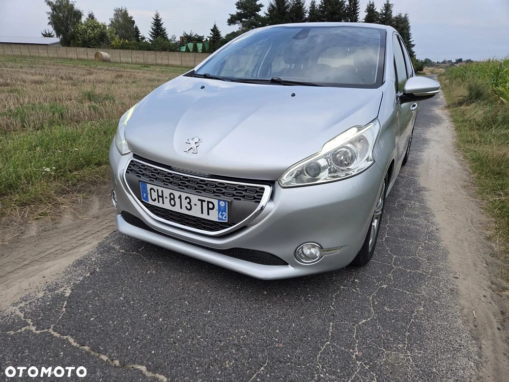 Peugeot 208 e-HDi FAP 92 Stop&Start Allure - 1