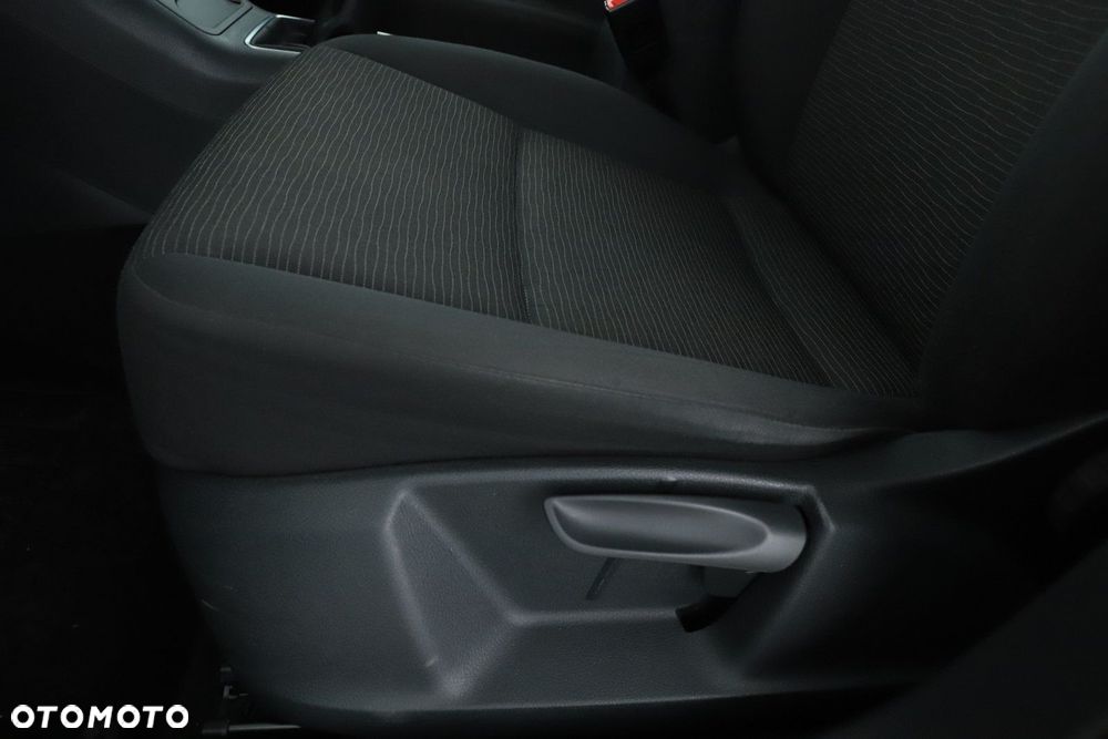 Volkswagen Tiguan - 19