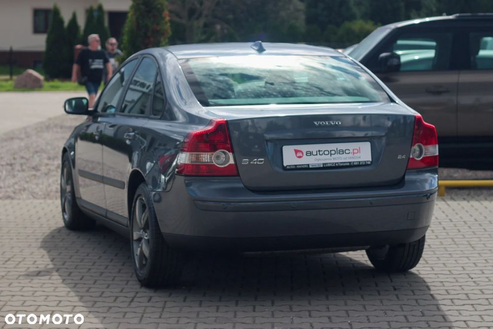 Volvo S40 2.4 - 4