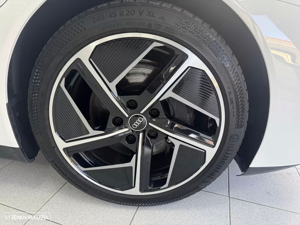 Audi e-tron GT quattro - 16