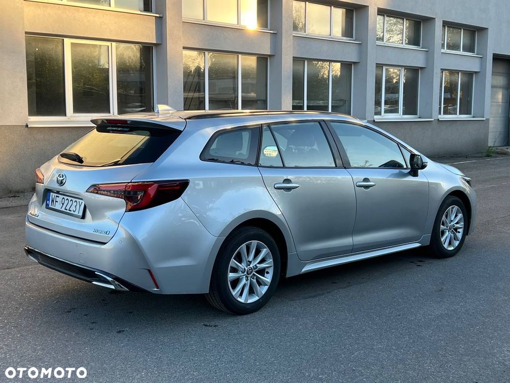 Toyota Corolla - 5