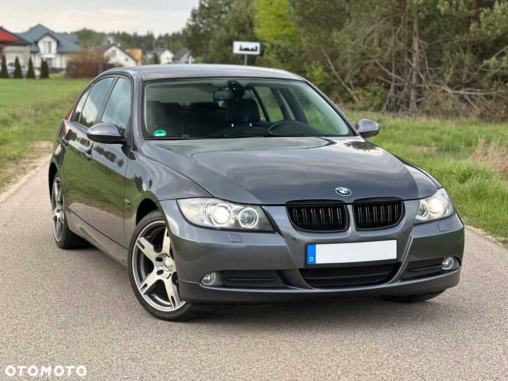 BMW Seria 3 318i - 9