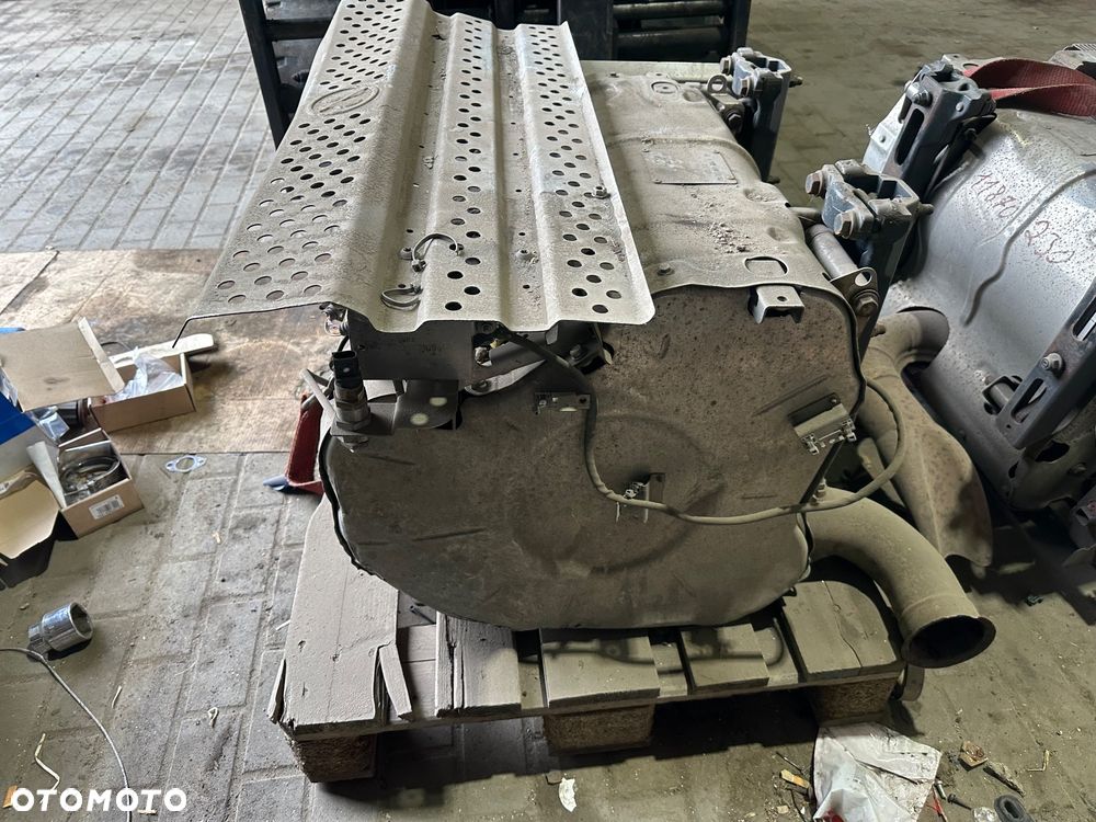 TŁUMNIK KATALIZATOR MERCEDES-BENZ ATEGO A 005 490 69 12. - 3