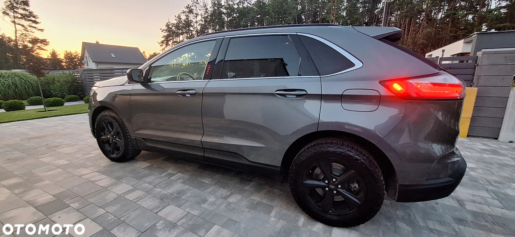 Ford Edge - 9
