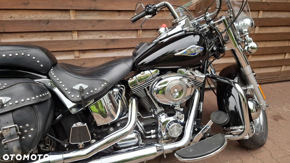 Harley-Davidson Softail Heritage Classic - 11