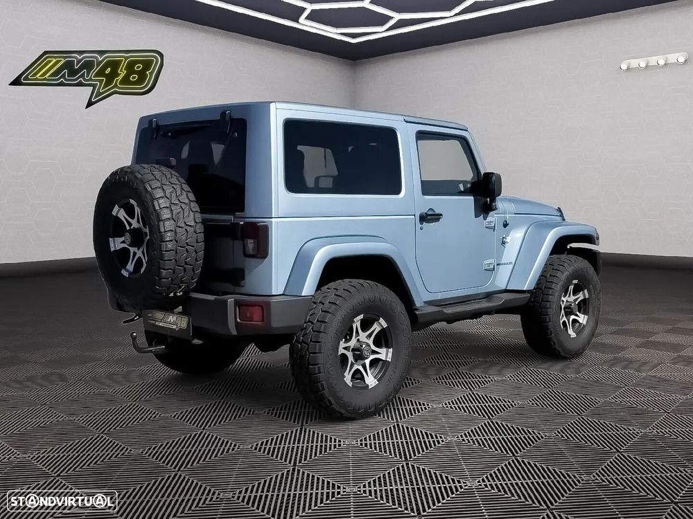 Jeep Wrangler - 3