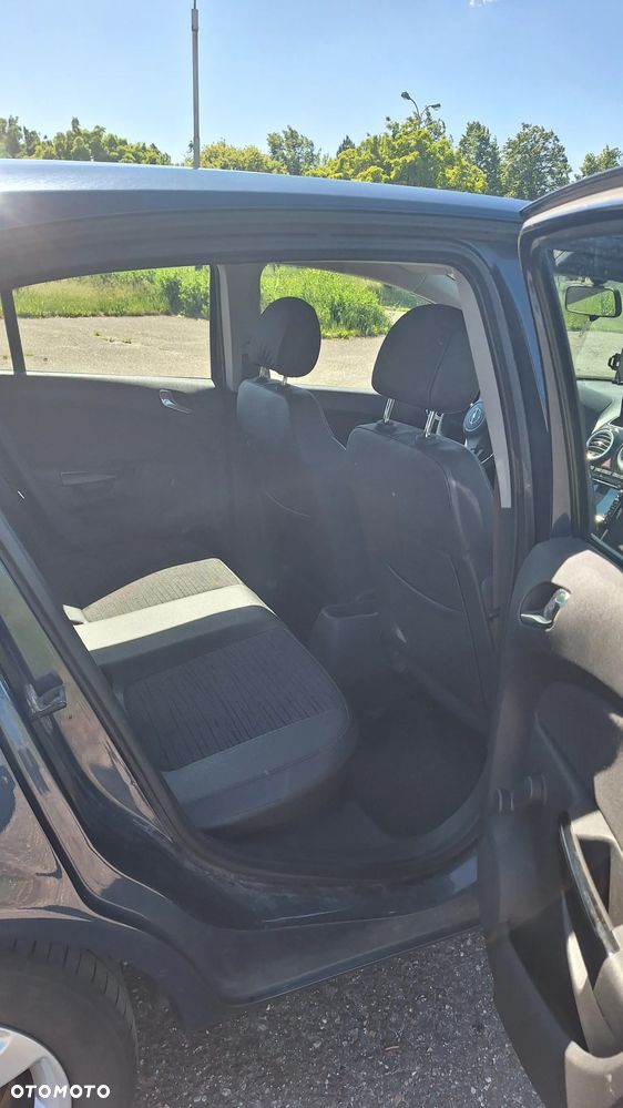 Opel Corsa - 10