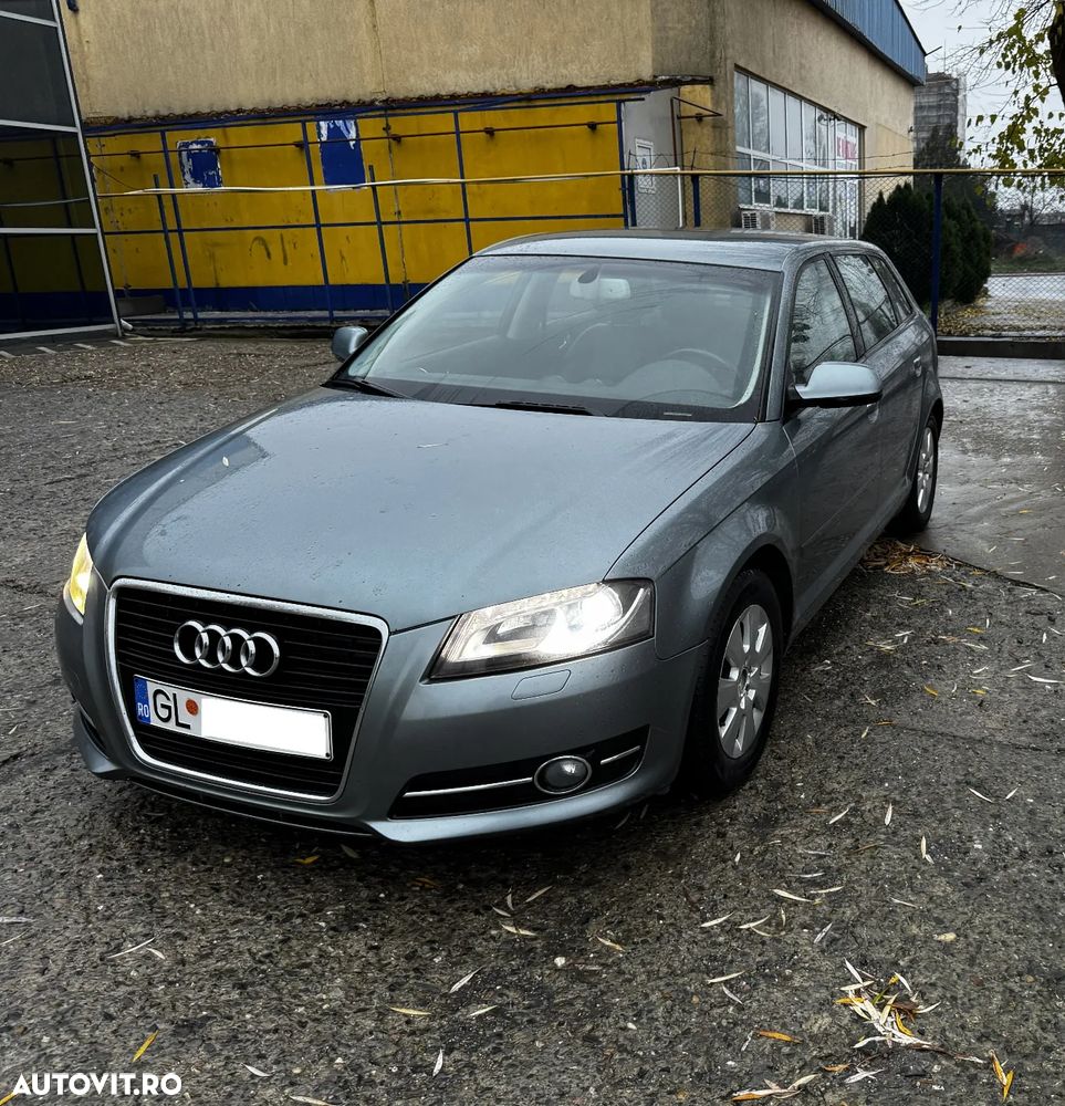 Audi A3 Sportback 1.6 TDI Ambiente - 3