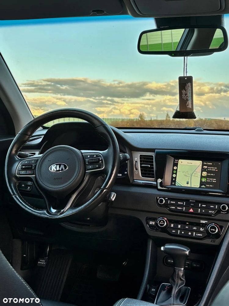 Kia Niro 1.6 GDI Hybrid L - 20