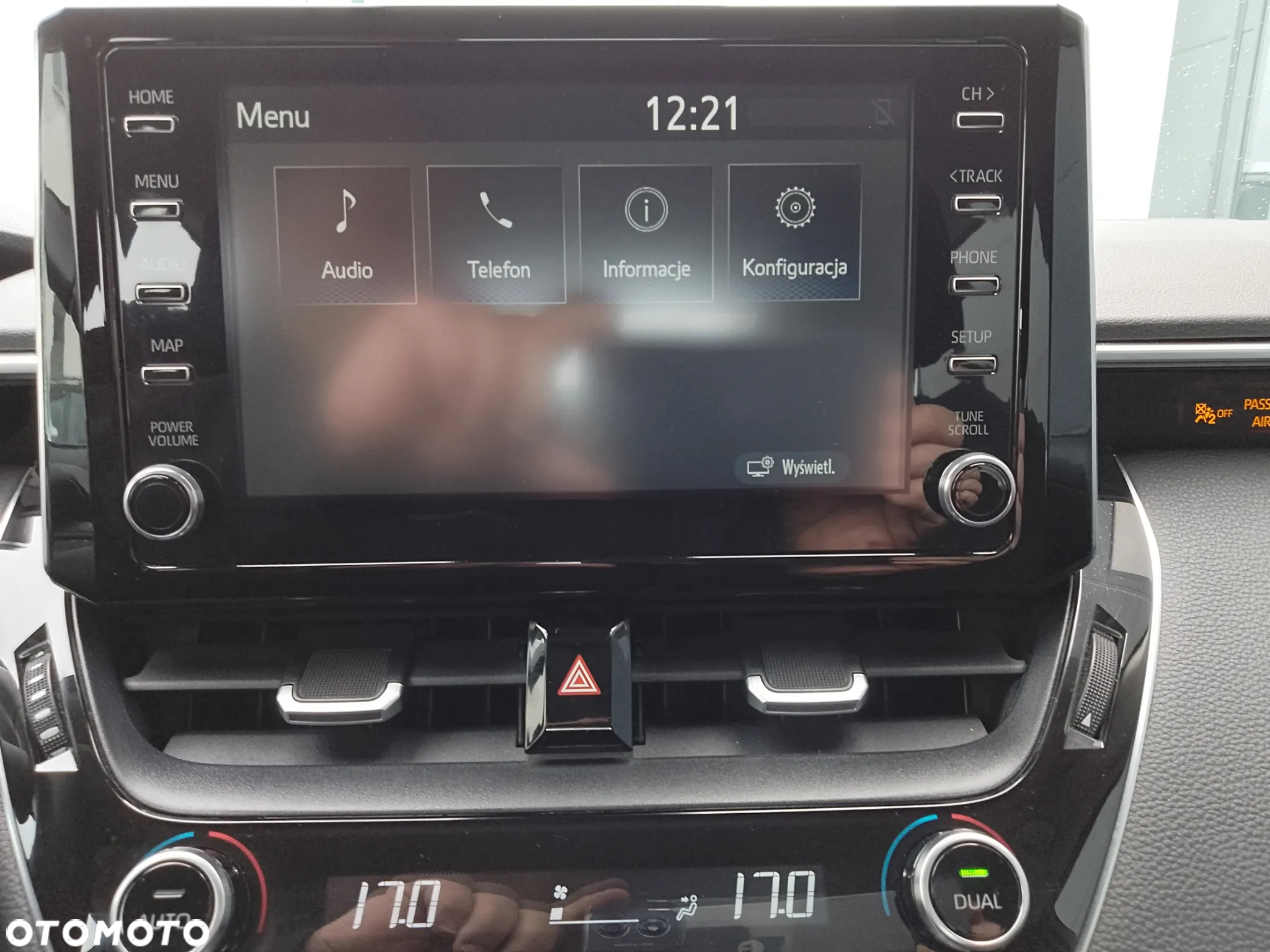 Toyota Corolla 1.5 Comfort - 12