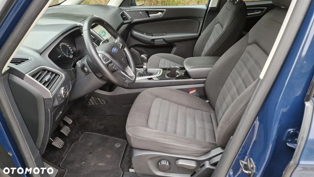 Ford Galaxy - 25