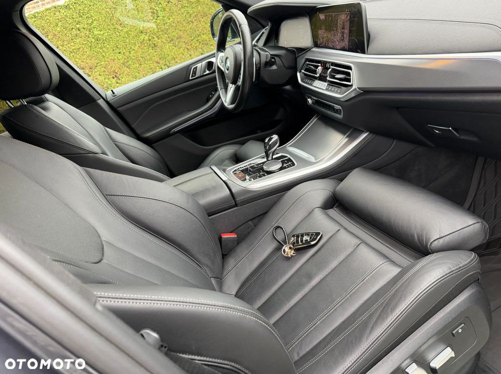 BMW X5 xDrive25d - 23