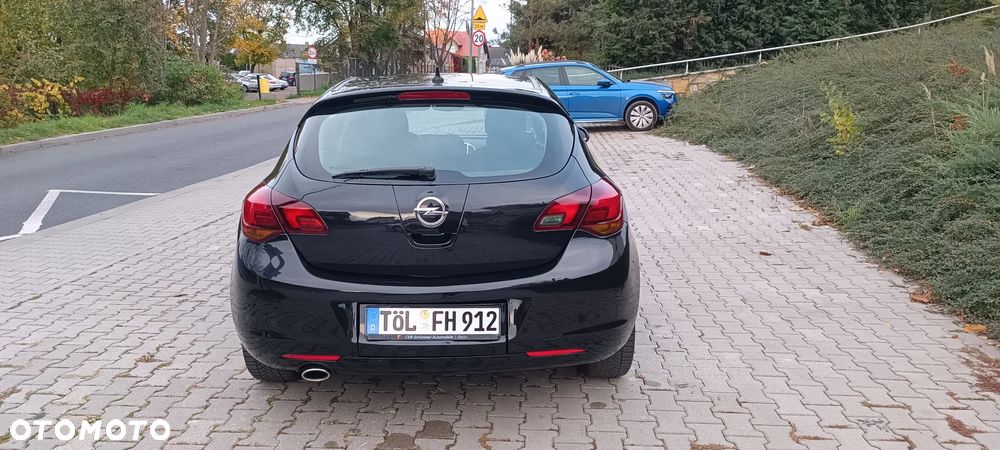 Opel Astra - 6