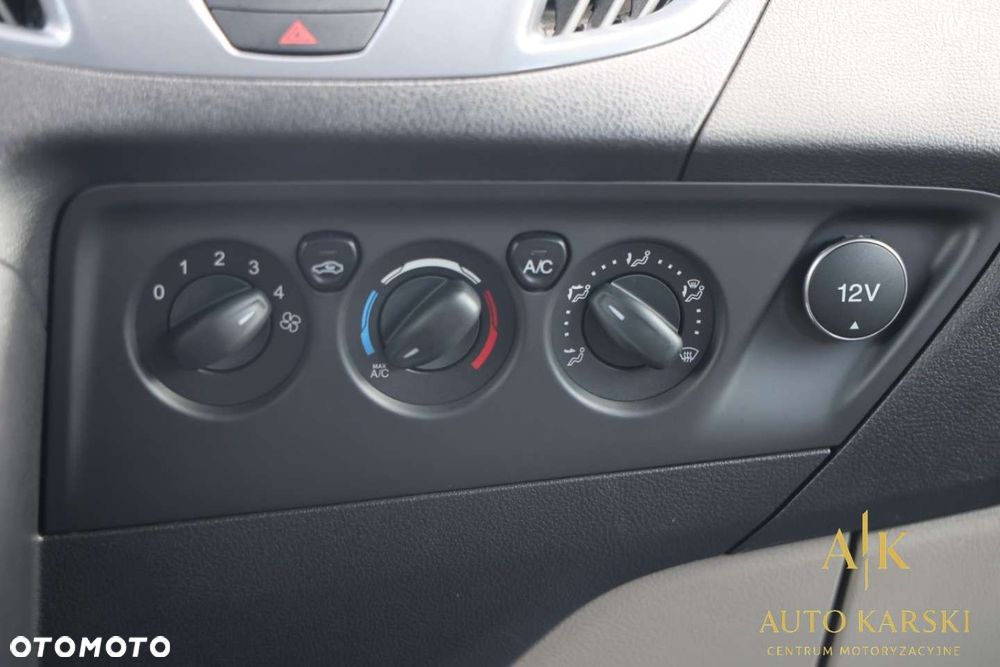 Ford Transit - 23