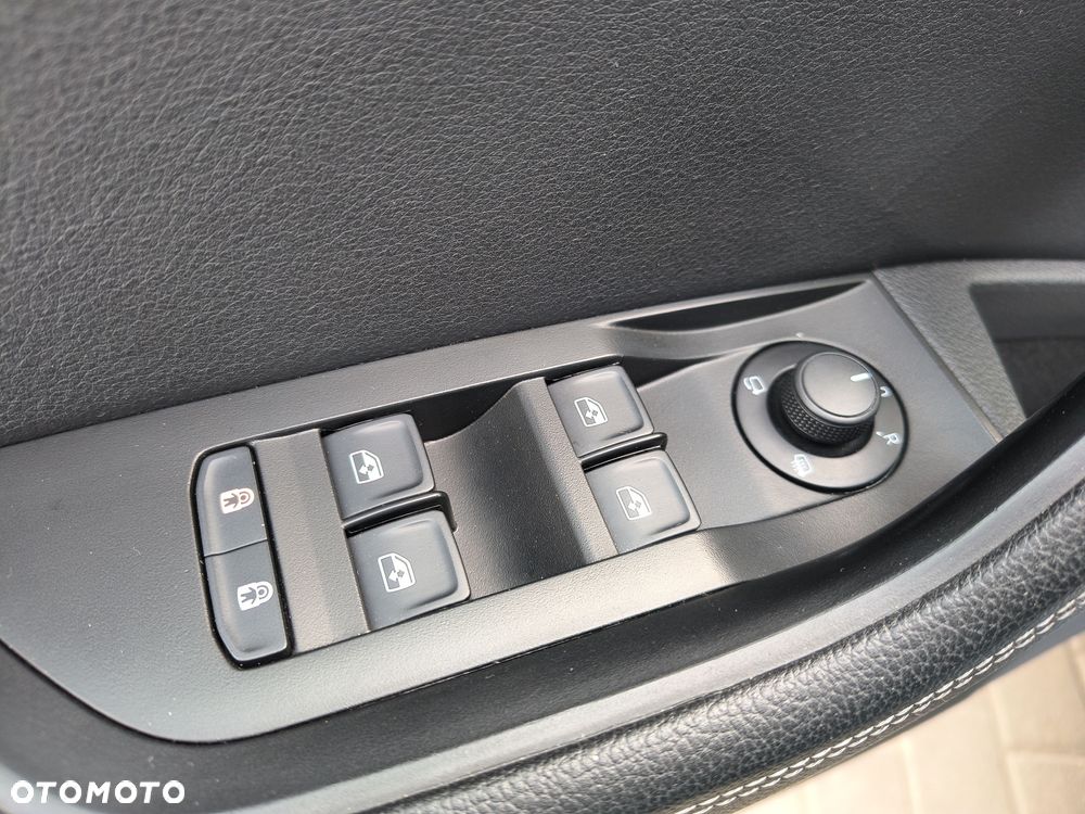 Skoda Superb 1.5 TSI Style DSG - 12