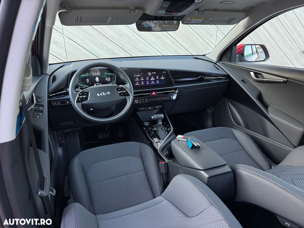Kia Niro 1.6 GDI HEV 2WD OPF Aut. Core - 6