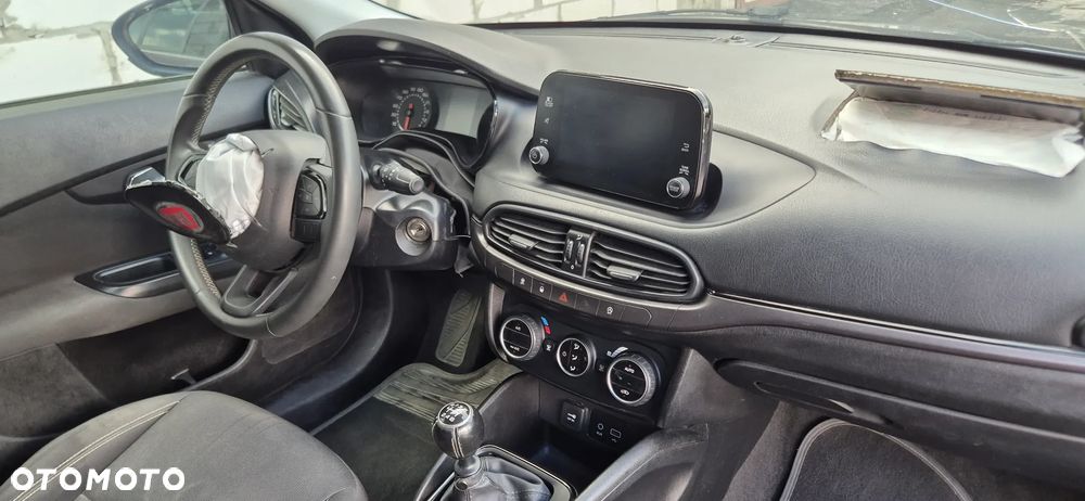 Fiat Tipo 1.6 MultiJet 16v Mirror - 22