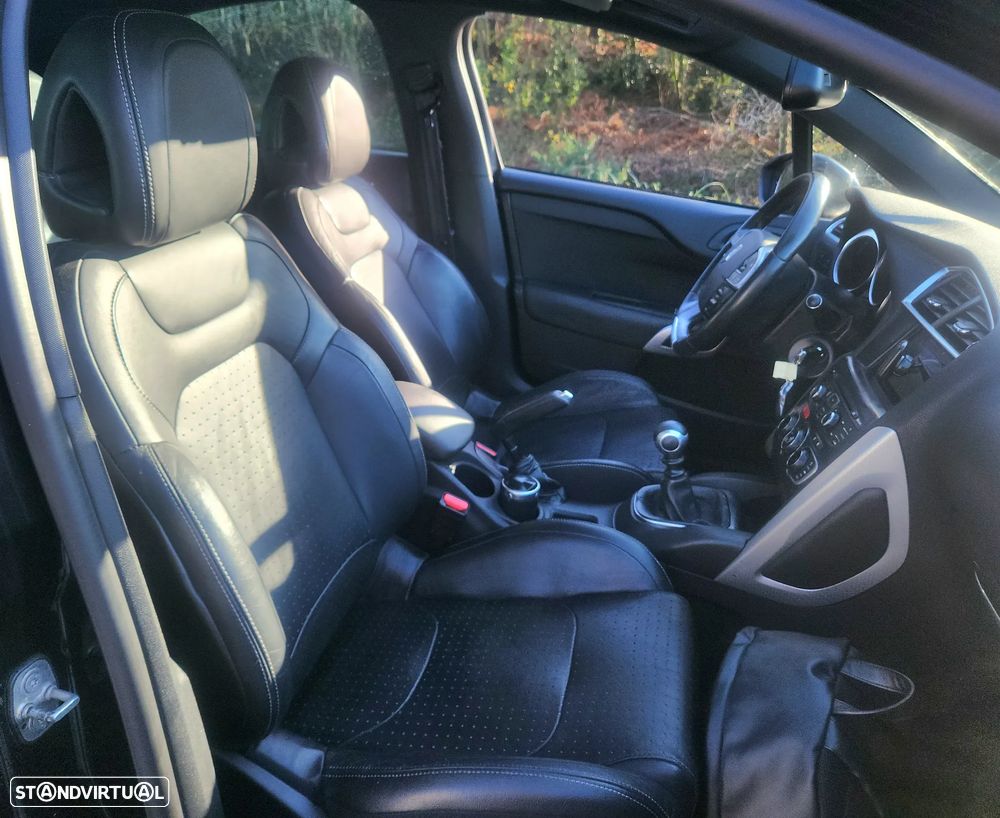 Citroën DS4 1.6 e-HDi So Chic - 9