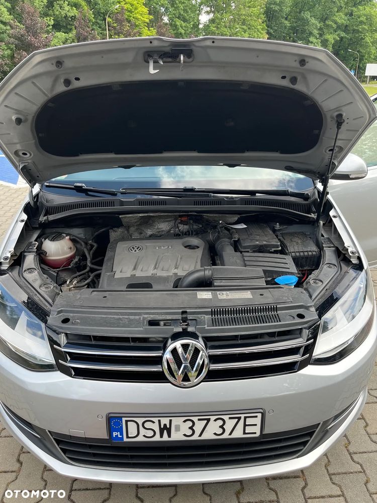 Volkswagen Sharan 2.0 TDI Highline DSG - 8