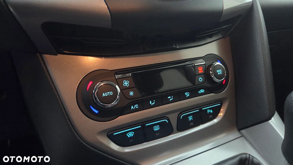 Ford Focus 2.0 TDCi Gold X (Trend) - 20