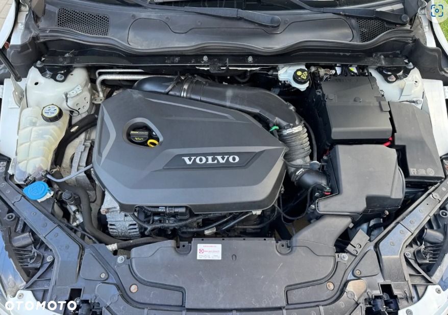 Volvo V40 T3 - 33