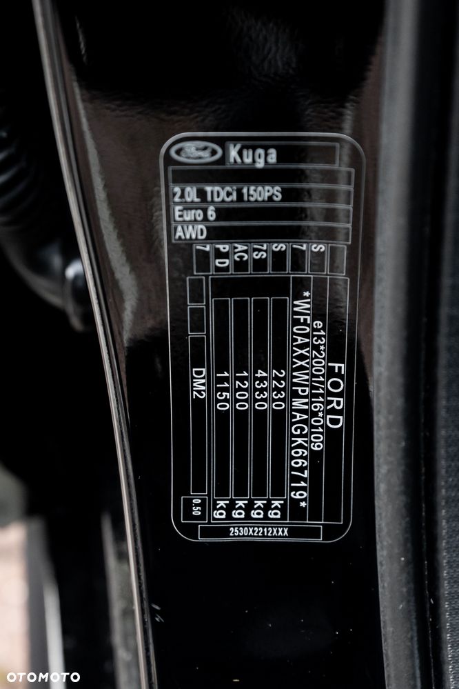 Ford Kuga 2.0 EcoBlue 4x4 TITANIUM - 26