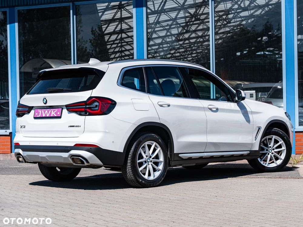 BMW X3 xDrive20i mHEV - 9