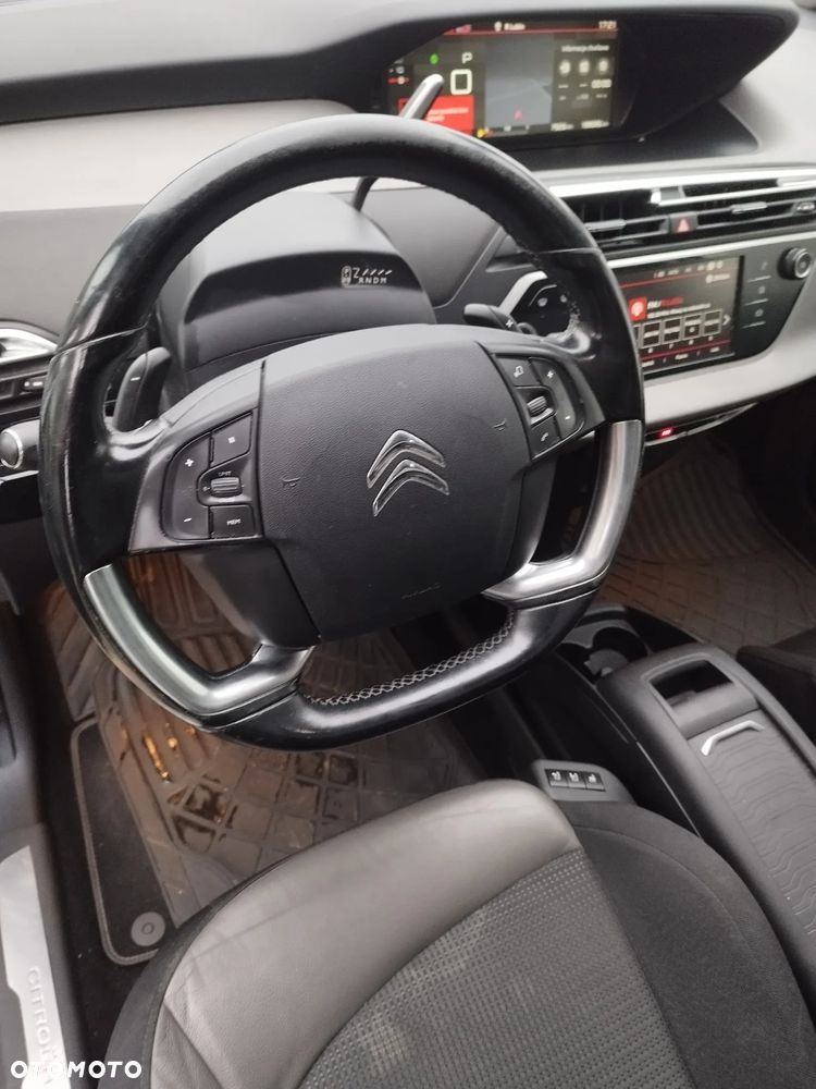 Citroën C4 Picasso - 10