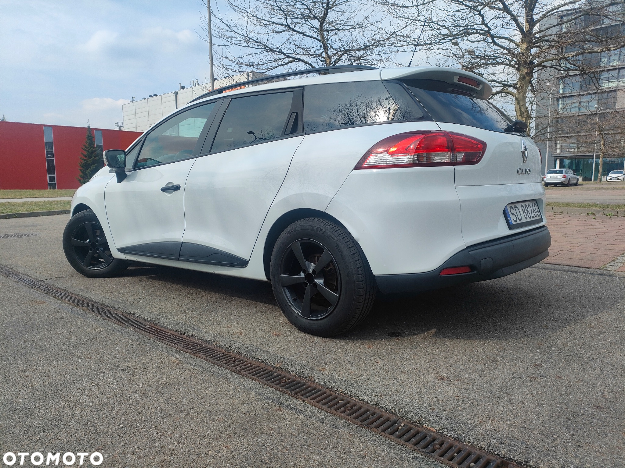 Renault Clio 1.2 16V Alize - 8