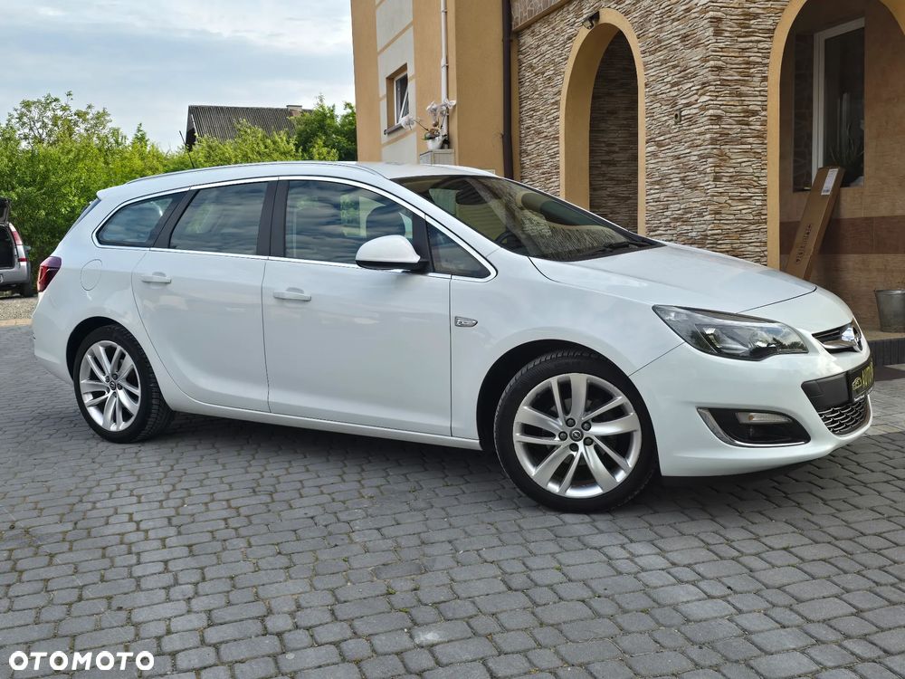 Opel Astra 1.4 Turbo - 9