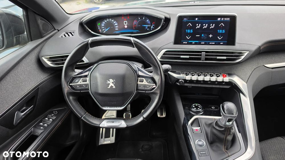 Peugeot 3008 - 8