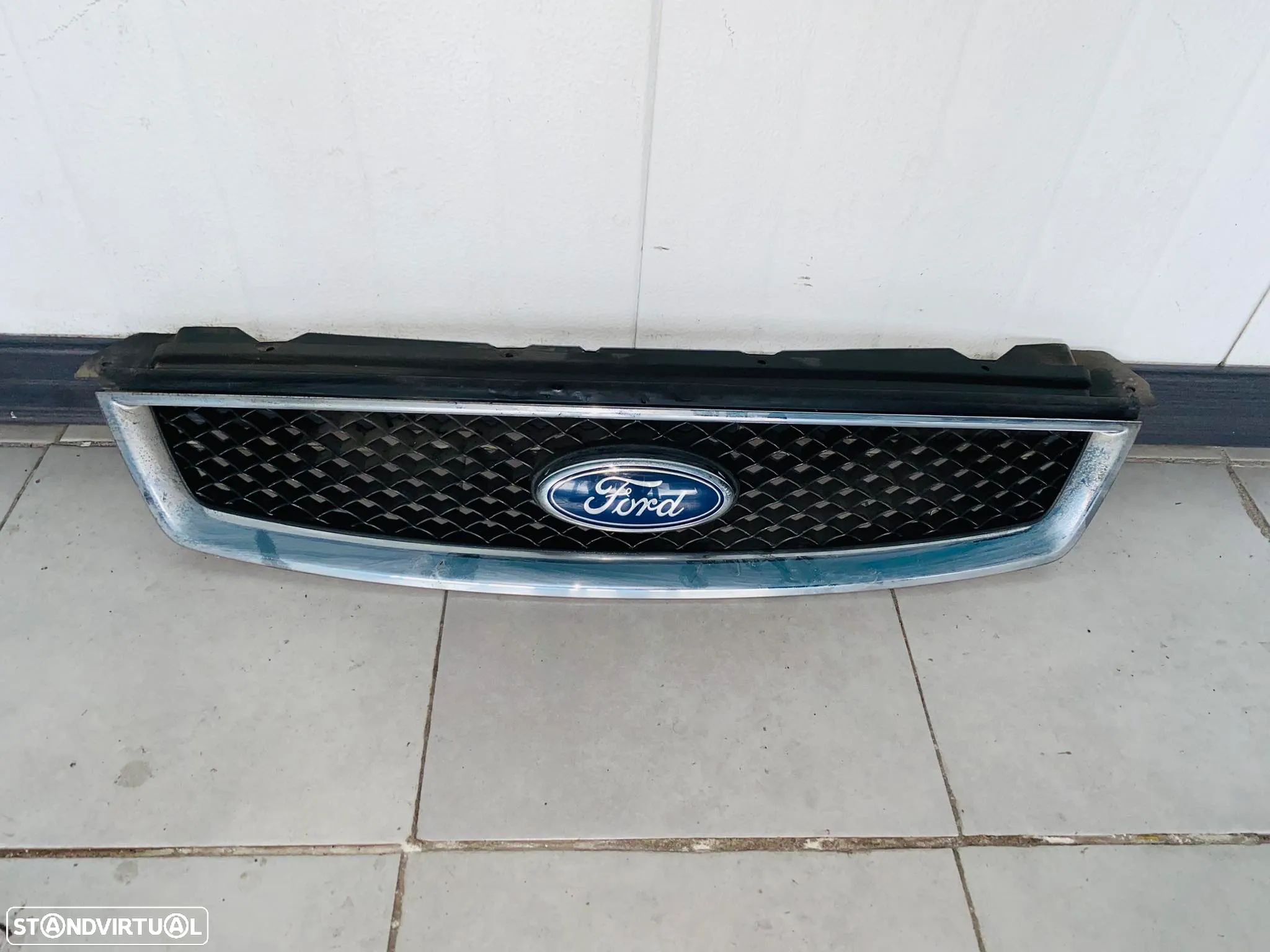 Grelha Superior Ford C-Max - 2003 / 2007 - G387 - 1