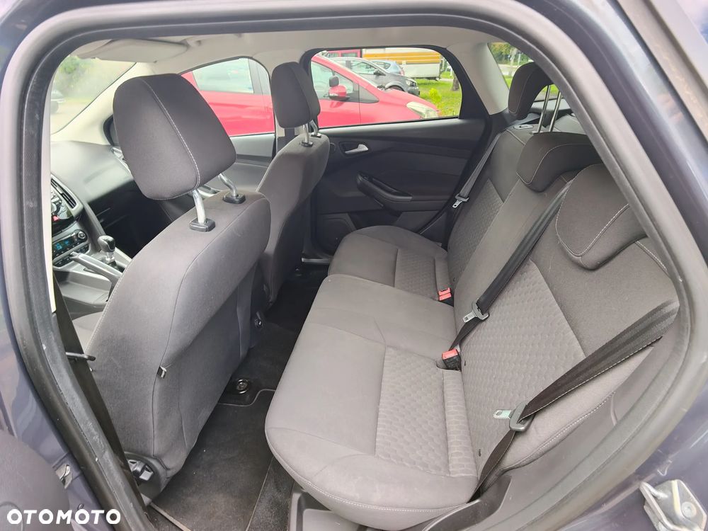 Ford Focus - 8