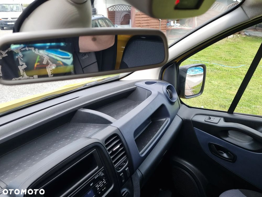 Renault TRAFIC - 14