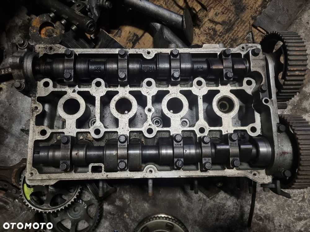 Głowica silnika Alfa Romeo JTS 2.0 55189534 - 1