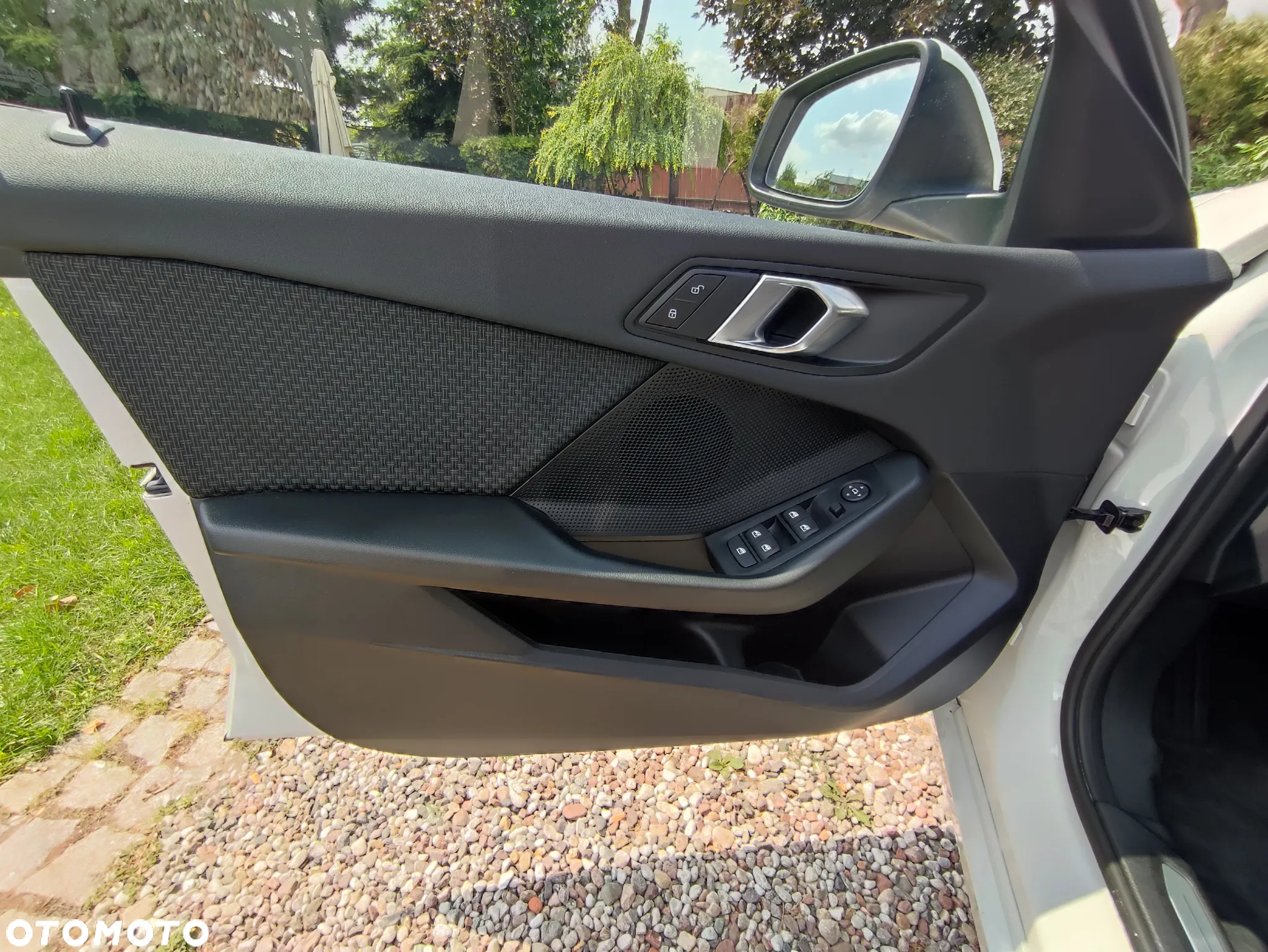 BMW Seria 1 118i - 14