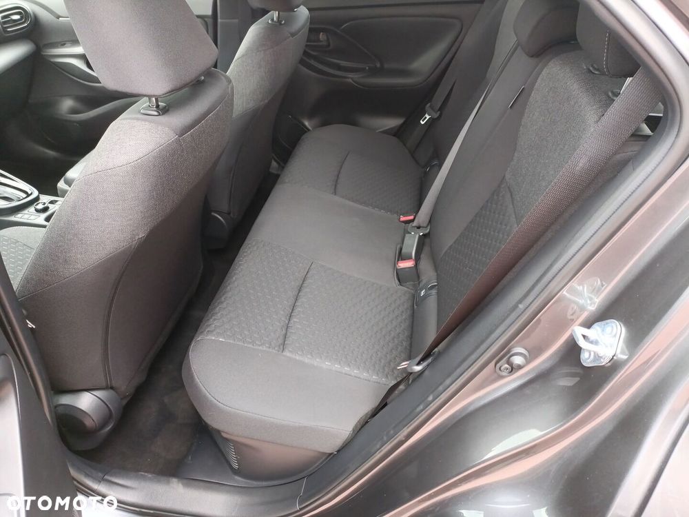 Toyota Yaris Cross Hybrid 1.5 Style AWD - 16