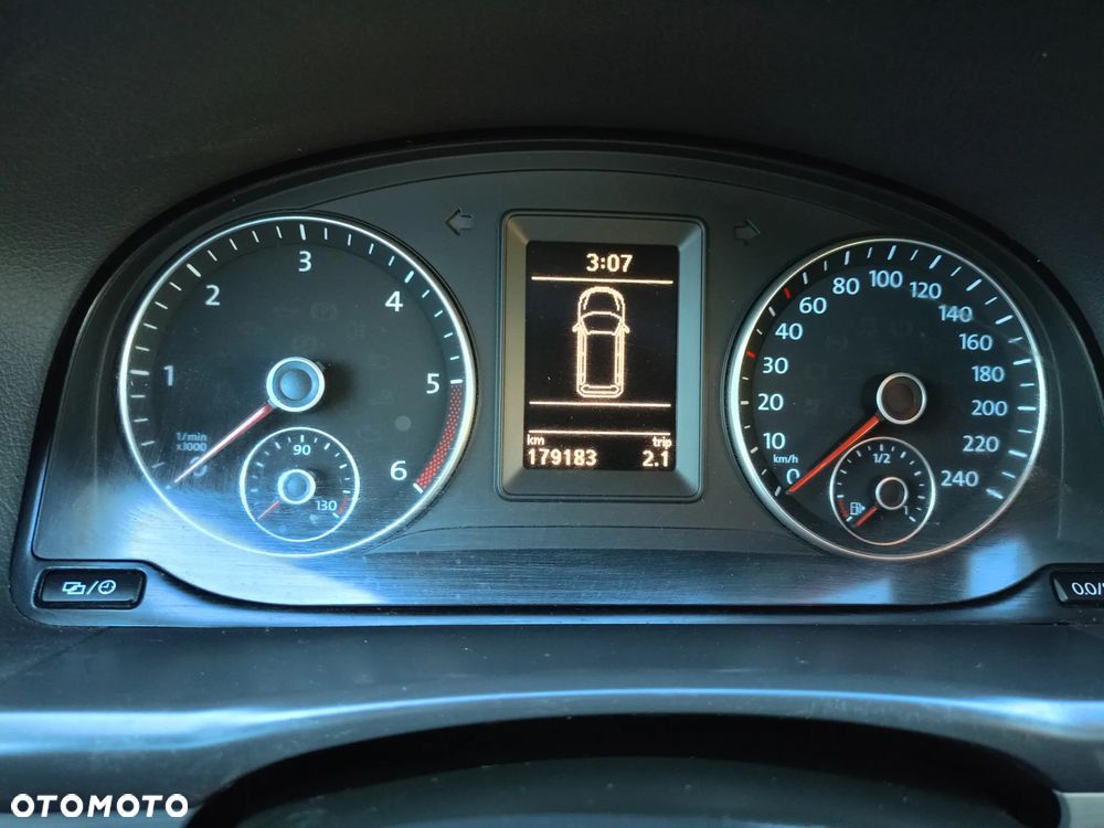 Volkswagen Touran 1.6 TDI DPF BlueMotion Technology Cup - 13
