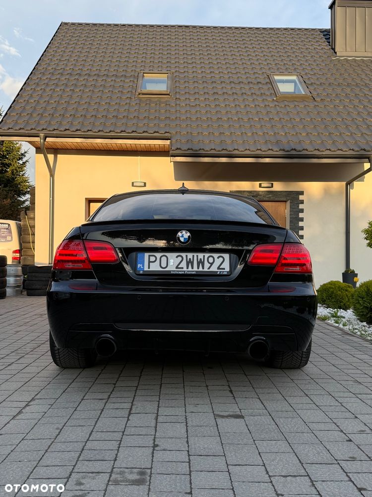 BMW Seria 3 320d M Sport Edition - 15