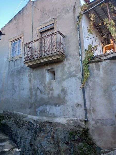 Vendo uma casa em mós - Grande imagem: 2/8