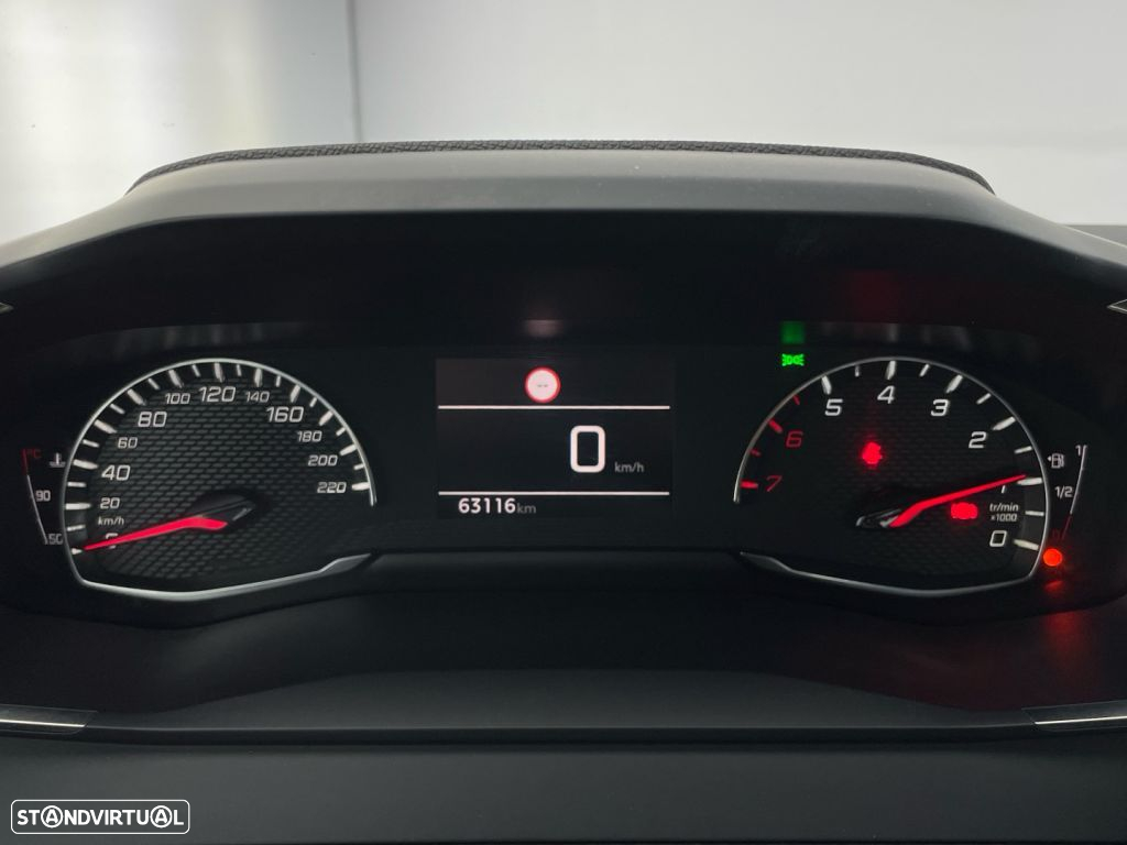 Peugeot 208 1.2 PureTech Active Pack - 9