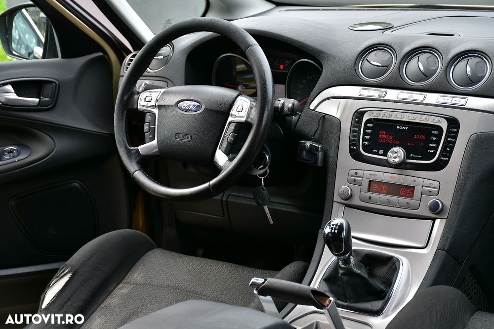 Ford S-Max 1.8 TDCi Ambiente - 2
