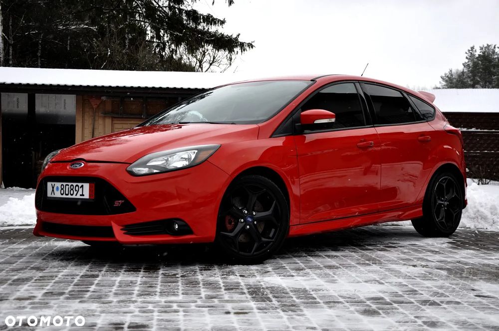 Ford Focus 2.0 EcoBoost ST mit Leder-Sport-Paket - 8