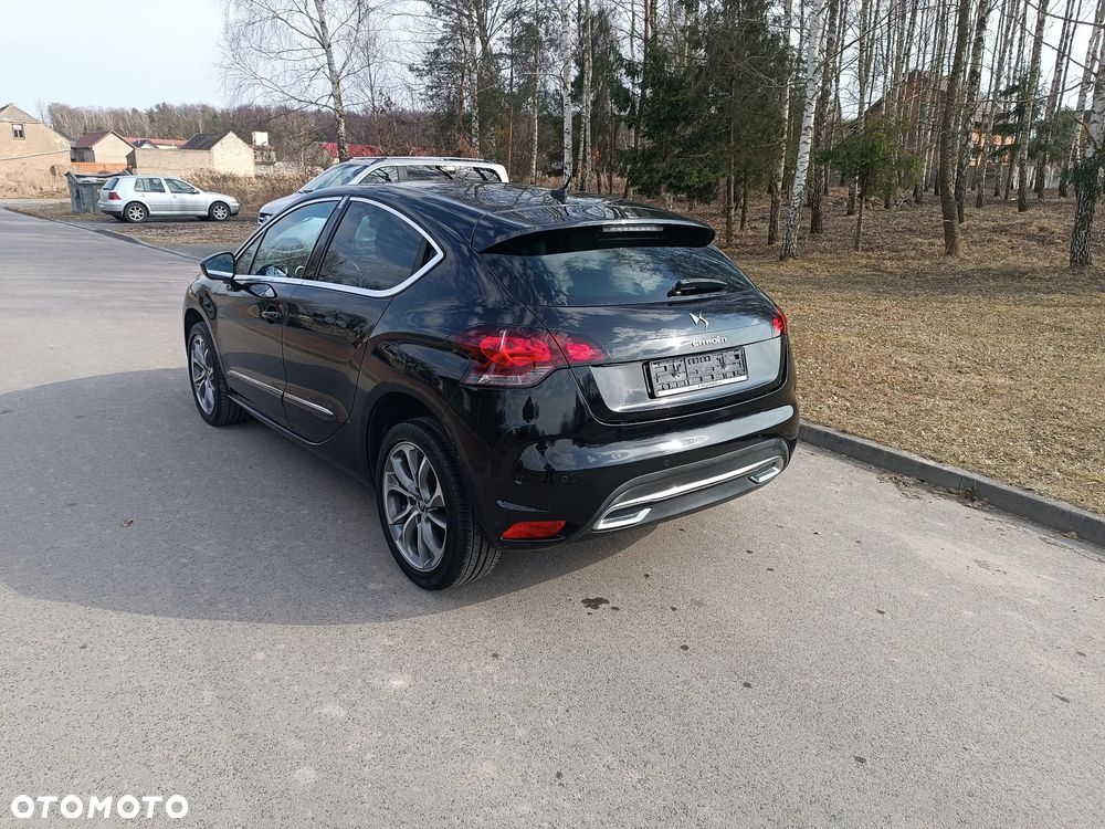Citroën DS4 HDi 110 SoChic - 14