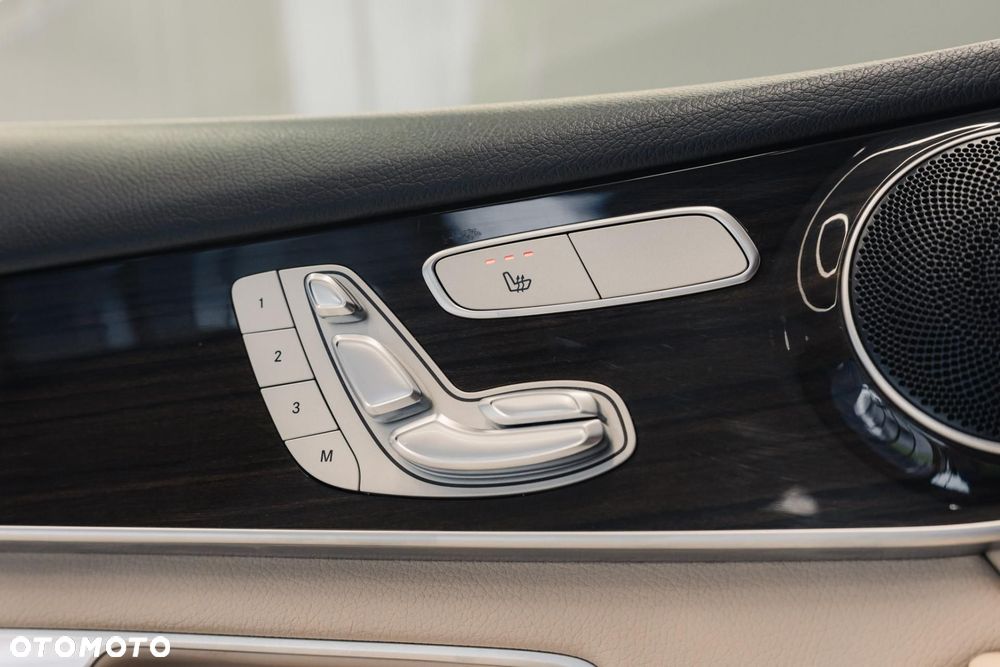 Mercedes-Benz GLC 300 4-Matic - 27