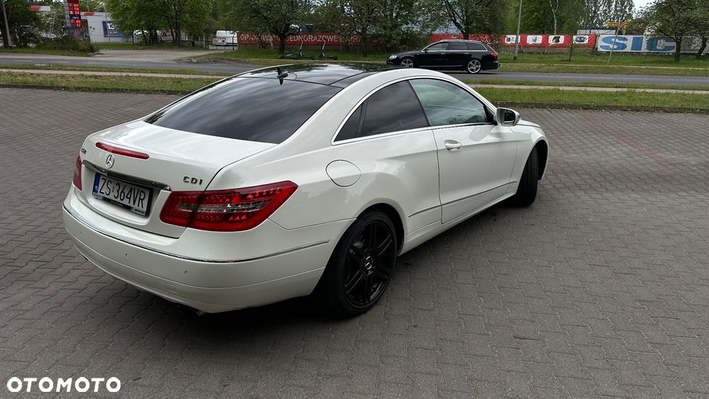 Mercedes-Benz Klasa E - 15