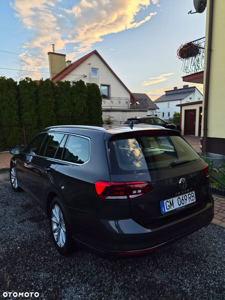 Volkswagen Passat 2023 photo 5