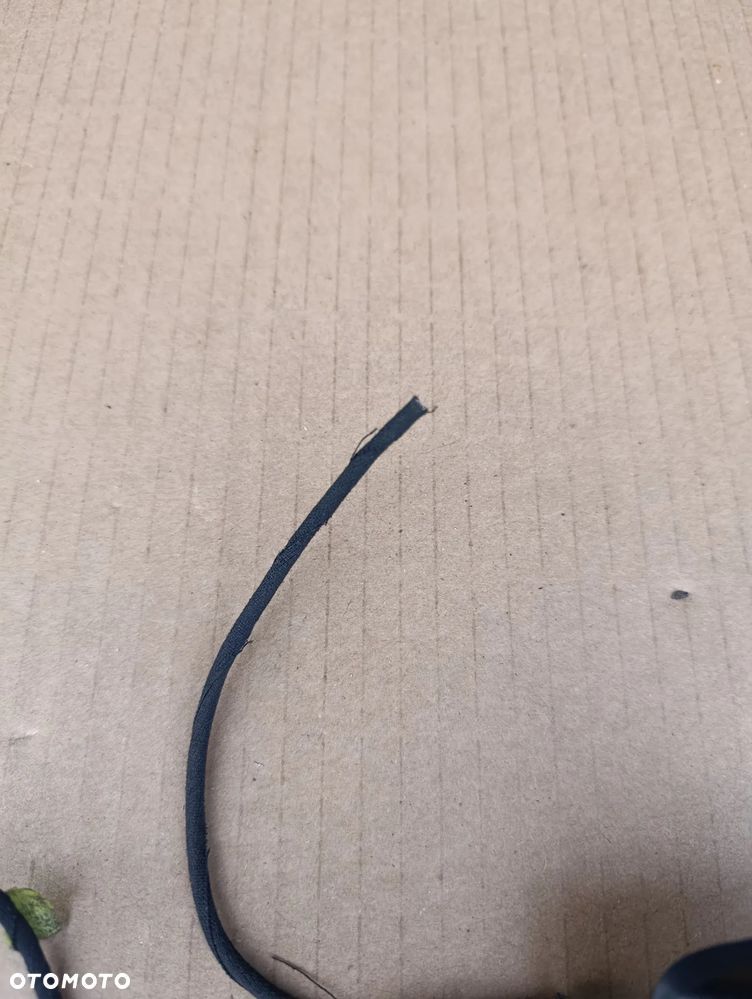 FIAT FREEMONT ANTENA DACHOWA 05091031AA - 3